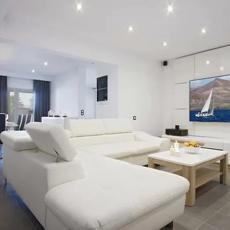 Villa Dreams Suites *